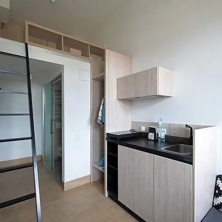 Hostal Kampus Garnizon