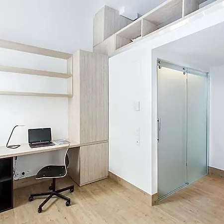 Hostal Kampus Garnizon