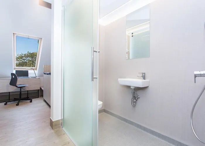 Hostel Kampus Garnizon