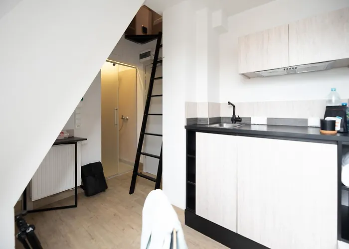 Kampus Garnizon Хостел